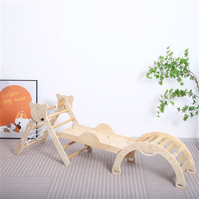 लकड़ी के त्रिकोण चढ़ाई सेट